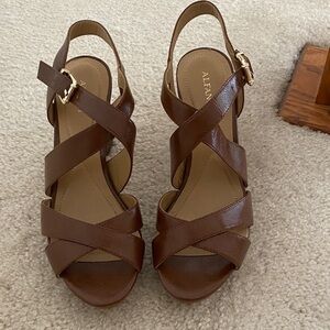 Alfani Brown Cross-Strap Sandals